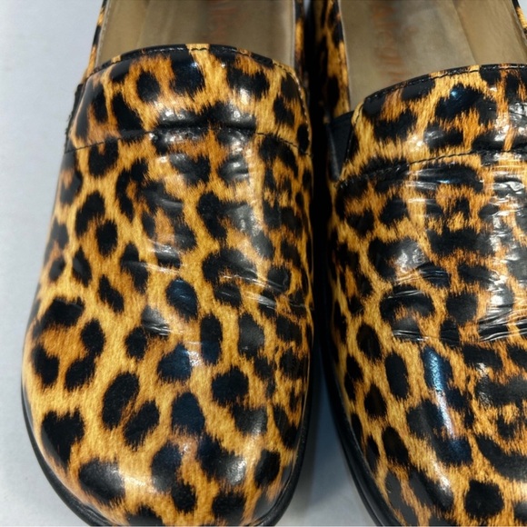Alegria Keli Leopard Print Patent Slip-On Comfort Shoes | Women’s 38 (8–8.5) - Picture 8 of 15